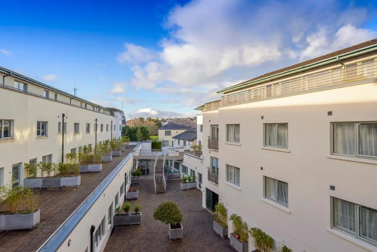 Park Place Apartments Килларни Апарт-отель