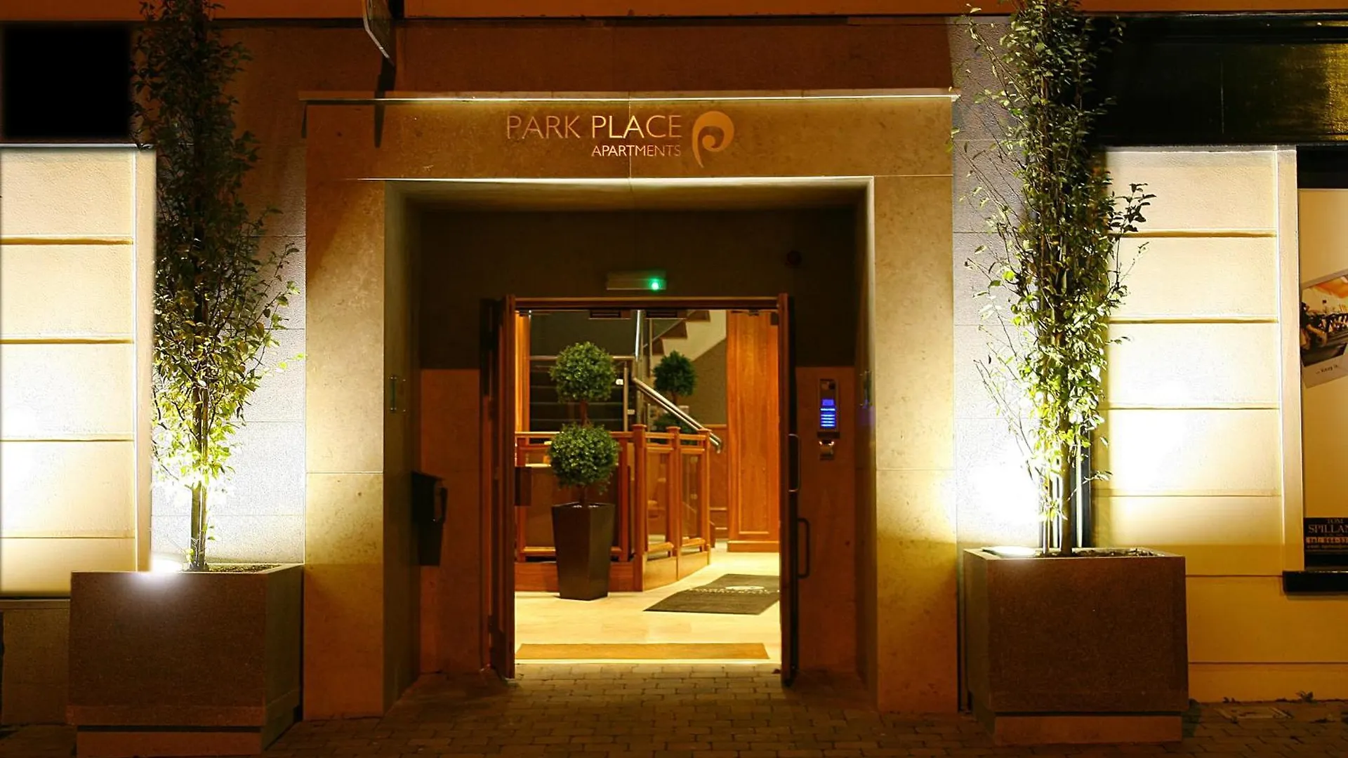 Park Place Apartments Килларни